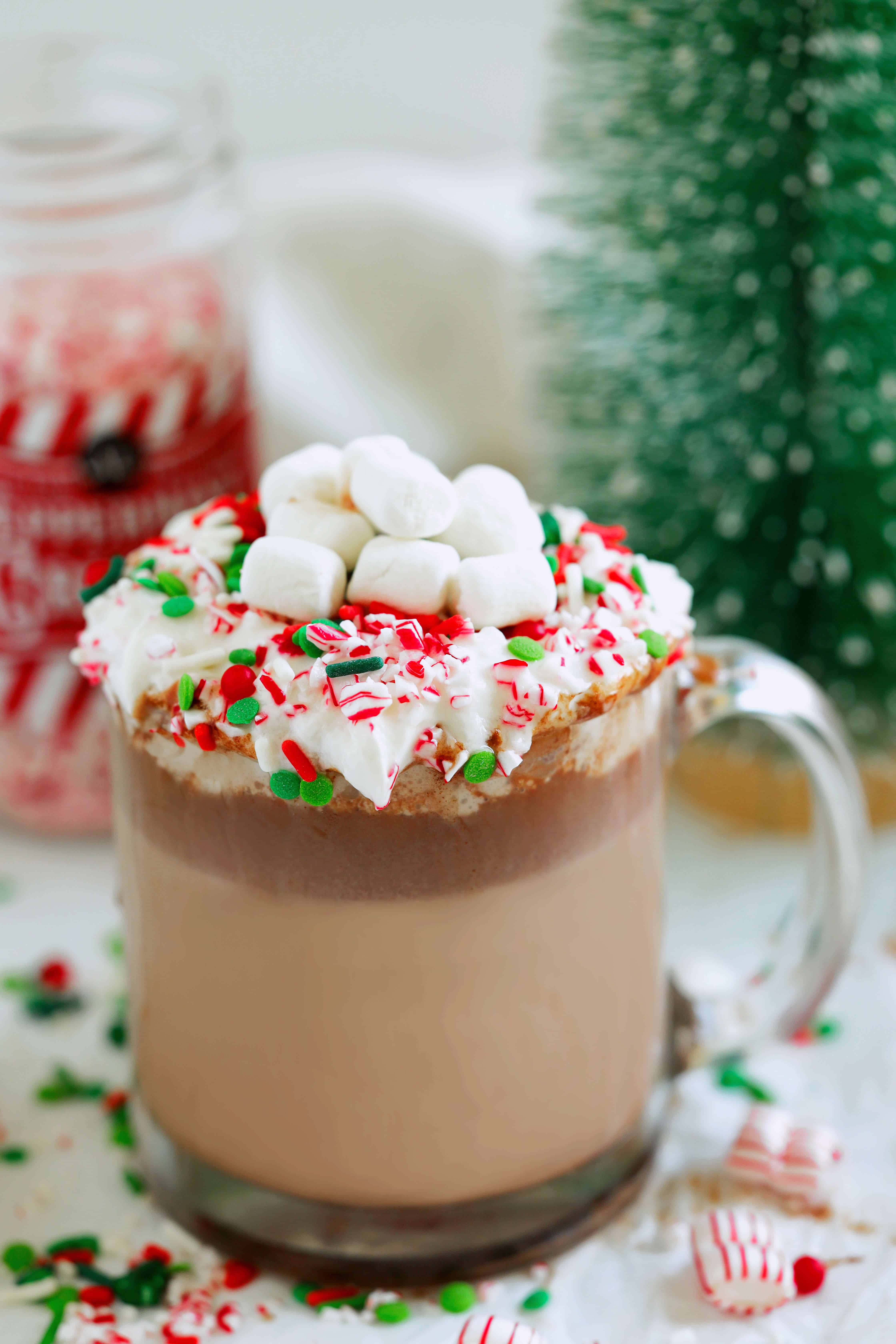 Homemade Christmas Hot Chocolate: The Go-To Recipe for Holiday Parties